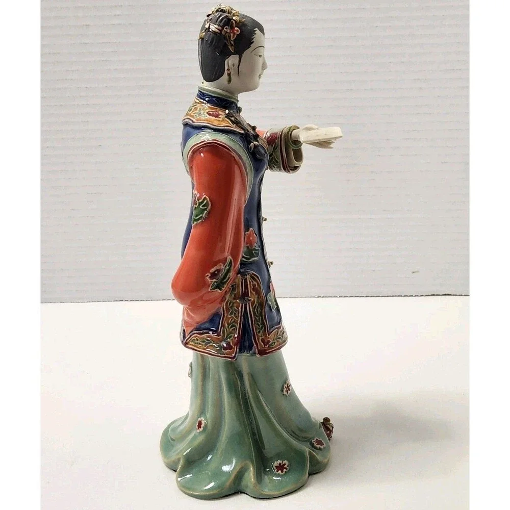 Shiwan Chinese Porcelain Standing Court Lady Figurine Reading Book Scroll EUC